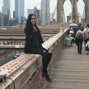 Meet your Posher, Brianna